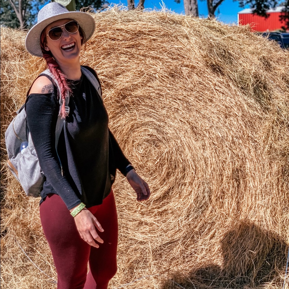 Meet your Posher, Stephanie